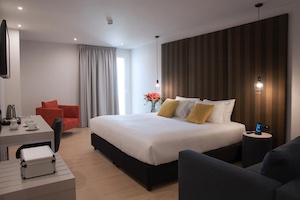 Athenaeum Smart Hotel