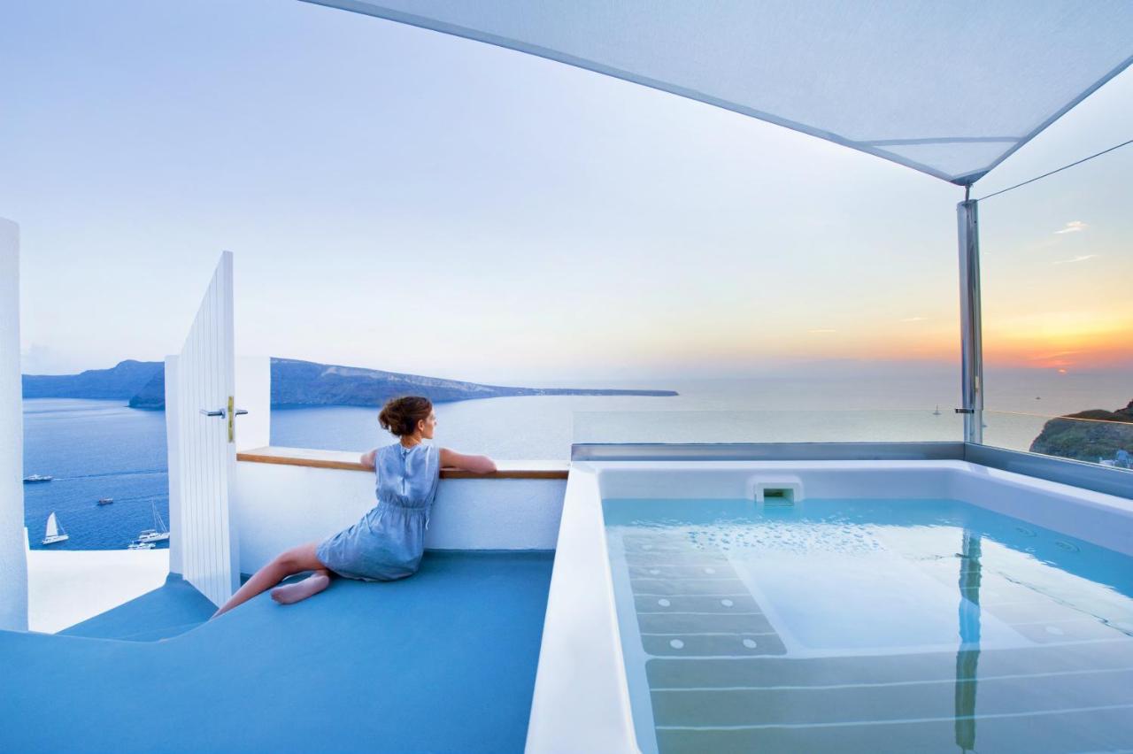 Hyperion Oia Suites